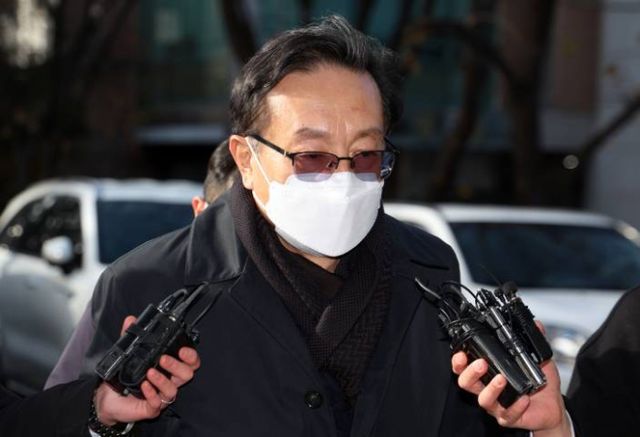 손태승 전 우리금융지주 회장이 지난해 12월12일 오후 서울 양천구 서울남부지법에서 열린 구속 전 피의자 심문(영장실질심사)에 출석하고 있다./사진=뉴스1