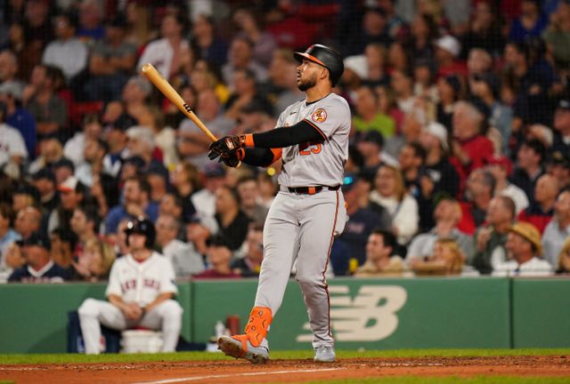 거포 영입을 노린 토론토 블루제이스가 자유계약선수인 앤서니 산탄데르와 5년 9250만달러(약 1333억원)의 계약을 체결했다. 사진은 2024시즌 볼티모어 오리온스에서 활약한 앤서니 산탄데르의 모습. /사진=로이터