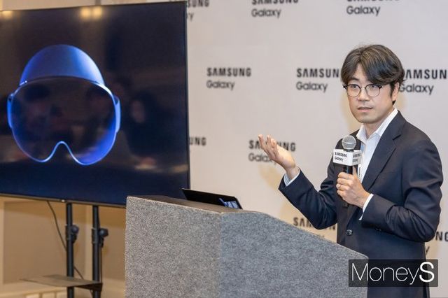 김기환 부사장은 안드로이드 XR의 특장점이자 차별화 포인트로 범융성과 확장성, 풍부한 콘텐츠를 꼽았다.사진은 지난 22일(현지시간) 미국 새너제이에서 김기환 삼성전자 MX사업부 이머시브 솔루션 개발팀장 부사장이 'XR 브리핑'을 진행하고 있는 모습. /사진=삼성전자 제공