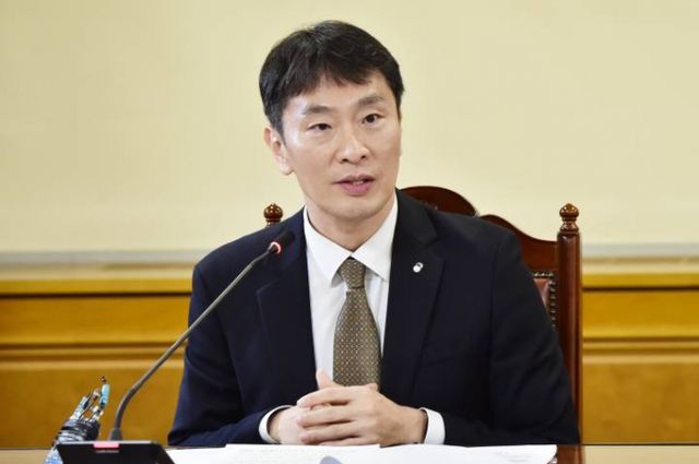 이복현 금융감독원장이 23일 서울 중구 명동1가 은행연합회관에서 진행된 은행권 소상공인 금융지원 간담회에서 발언하고 있다./사진=머니S 임한별 기자