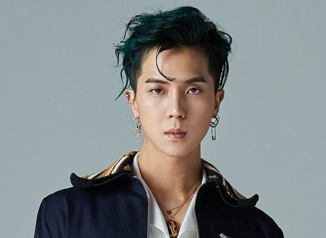 그룹 '위너'의 송민호(31)씨가 사회복무요원 당시 부실하게 근무했다는 의혹이 제기된 가운데 송씨가 경찰에 출석해 '복무에 문제가 없었다'는 취지로 진술한 것으로 확인됐다./사진=YG엔터테인먼트 제공