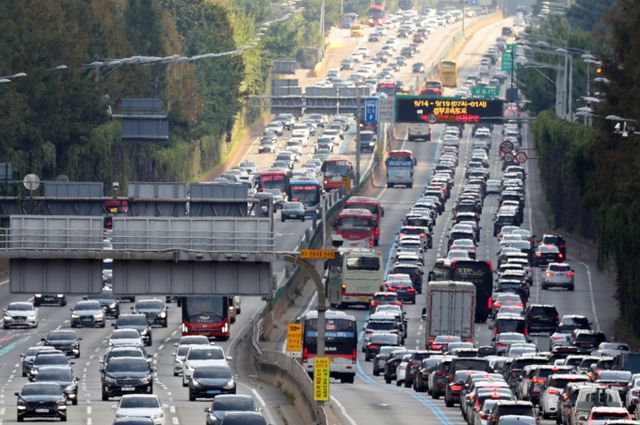 지난해 추석 연휴 기간 고속도로 휴게소에서 가장 많이 팔린 음식은 아메리카노로 나타났다./사진=뉴스1