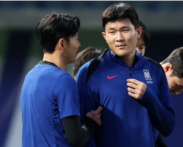 사진은 지난해 11월13일(현지시각) 쿠웨이트 자베르 알아흐마드 국제경기장에서 훈련 중인 김민재의 모습. /사진=뉴시스