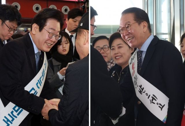 더불어민주당 정당 지지도는 44%, 국민의힘 지지도는 41%라는 여론조사 결과가 나왔다. 사진은 지난 24일 이재명(왼쪽) 더불어민주당 대표와 권영세 국민의힘 비상대책위원장이 각각 시민들에게 인사를 건네던 모습. /사진=공동취재단(뉴시스)