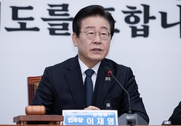 전국 각급 법원이 동계 휴정기를 끝내고 모든 재판 일정을 다시 시작한다. 사진은 이재명 더불어민주당 대표가 지난 3일 오전 서울 여의도 국회에서 열린 최고위원회의에서 발언을 하는 모습. /사진=뉴스1