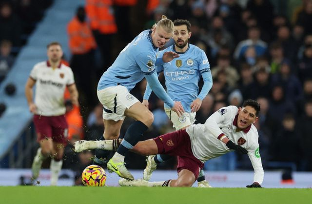 ‘괴물공격수’ 엘링 홀란(25·노르웨이)이 거의 4개월 만에 프리미어리그에서 멀티골을 넣었고 맨체스터 시티도 오랜만에 대승을 거뒀다. /사진=로이터
