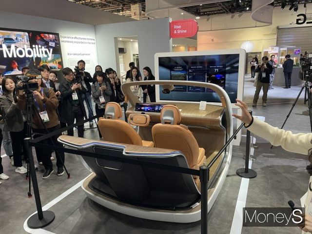 LG전자가 CES 2025 전시장에 마련한 '인캐빙 센싱' 체험 공간. / 사진=이한듬 기자