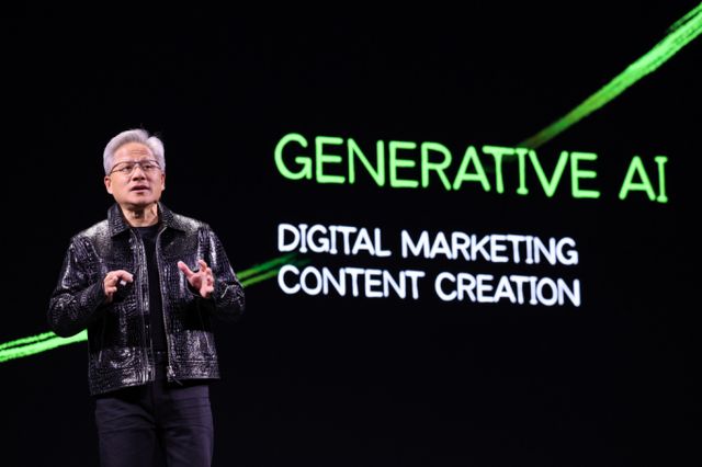 젠슨 황 엔비디아 최고경영자(CEO)가 세계 최대 IT(정보기술)·가전 전시회 'CES 2025' 개막을 하루 앞둔 6일(현지시간) 미국 네바다주 라스베이거스 만달레이베이 컨벤션센터에서 기조연설을 하고 있다. / 사진=뉴스1 신웅수 기자 /사진=(라스베이거스(미국)=뉴스1) 신웅수 기자