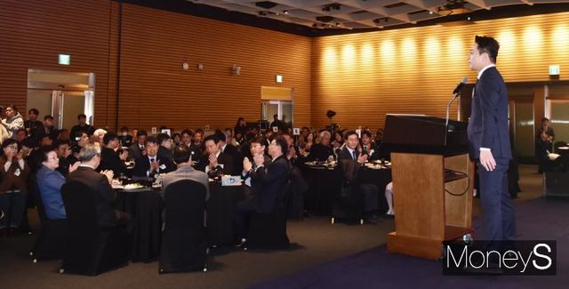 ▲ 환영인사 -취임사 전하는 강주호 한국교총 회장