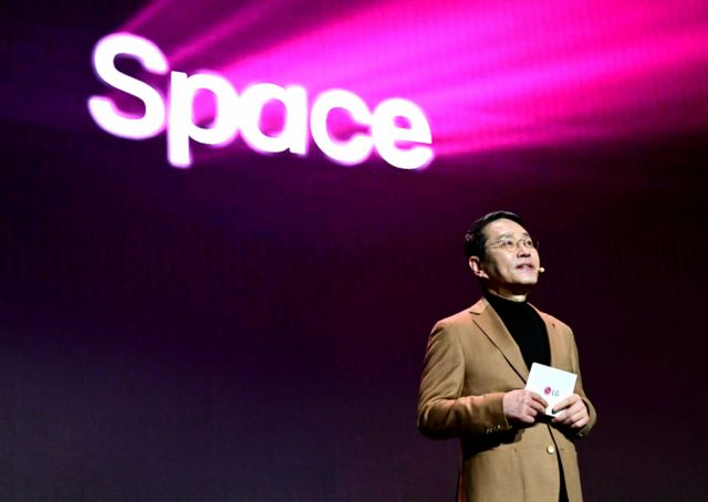  조주완 LG전자 CEO가 6일(현지시각) 미국 라스베이거스 만달레이베이 컨벤션센터에서 열린 LG 월드 프리미어에서 발언하고 있다./ 사진=LG전자 