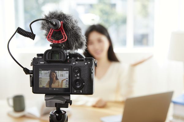 수입 상위 1% 유튜버가 평균 13억원의 연봉을 신고했다. 사진은 기사 내용과 무관. /사진=이미지투데이 