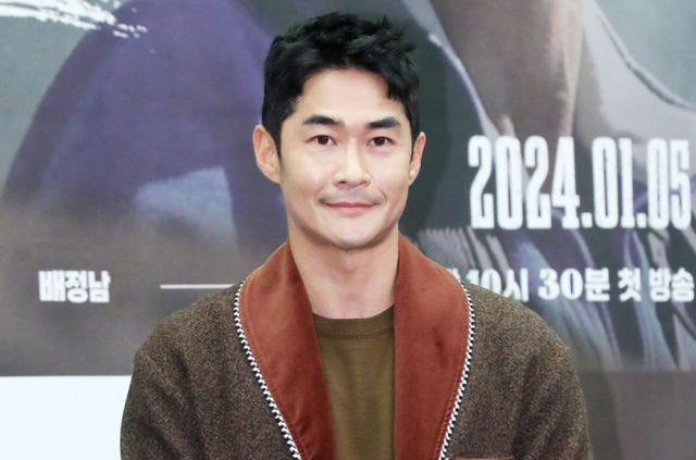 사진은 지난해 1월 서울 마포구 상암동 스탠포드 서울에서 진행된 MBN 예능프로그램 '더 와일드'(THE WILD) 제작발표회에 참석한 배우 배정남. /사진=머니투데이