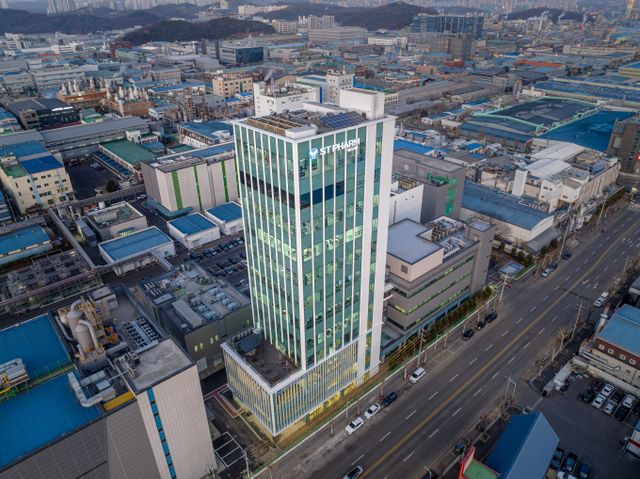 에스티팜의 지난해 잠정 실적이 10일 공개됐다. 사진은 에스티팜 전경. /사진=에스티팜