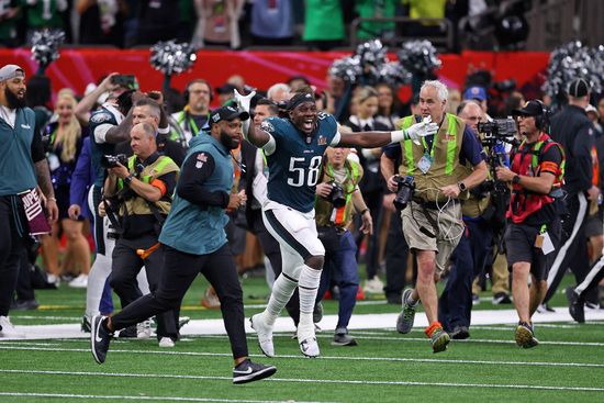 9일(현지시각) 제59회 슈퍼볼에서 미국프로풋볼(NFL) 필라델피아 이글스가 우승을 차지해 기뻐하고 있다. /사진=로이터