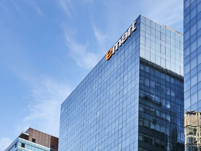 이마트가 주주환원 정책을 강화하고 본업 경쟁력 강화를 통한 수익성 제고를 골자로 하는 기업가치 제고 계획을 발표했다. 사진은 이마트 본사 전경. /사진=이마트