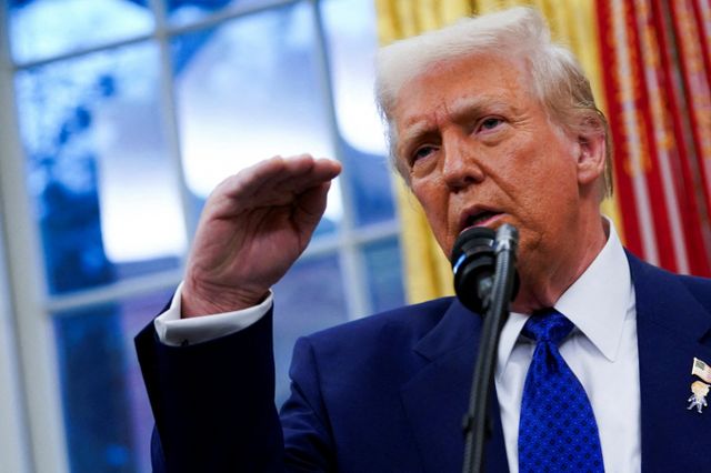 미국 대표단이 러시아와 우크라이나 전쟁 평화협상을 하기 위해 14일 뮌헨안보회의에서 러시아와 우크라이나 대표단을 만난다. 사진은 지난 12일(현지시각) 도널드 트럼프 미국 대통령이 미국 워싱턴D.C 백악관에서 연설하는 모습. /사진=로이터