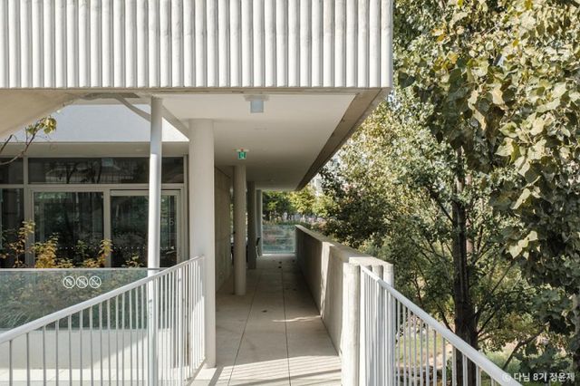 연의생태학습관은 개방적인 구조로 자연과 교감하기 좋은 곳이다. /사진=한국관광공사