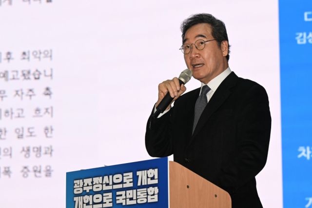 이낙연 전 국무총리가 자신과 신천지가 연루돼 있다고 주장한 유튜버에게 손해배상소송을 청구했지만 패소했다. 사진은 지난 10일 다목적강당에서 열린 행사에 참석해 기조연설을 진행 중인 이낙연 전 국무총리. /사진=뉴시스