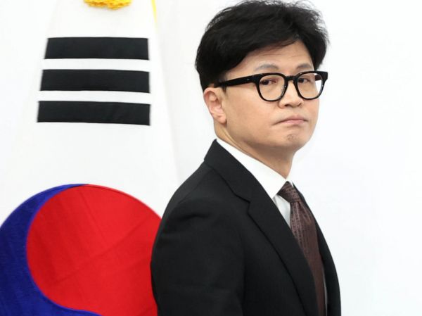 한동훈 국민의힘 전 대표가 정계 복귀를 시사했다. 사진은 지난해 12월16일 오전 서울 여의도 국회에서 열린 사퇴기자회견에 입장하고 있는 모습. /사진=뉴시스