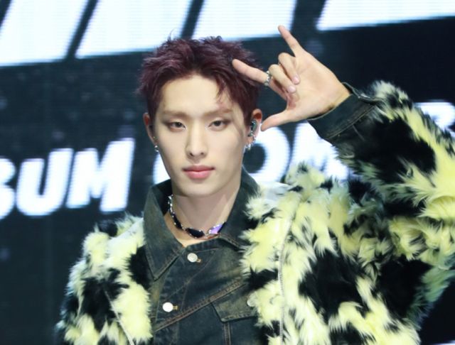 그룹 피원하모니 기호 측이 기호 어머니 관련 사건과 선을 그으며 "기호는 이번 사건과 전혀 무관하다"고 했다. 사진은 지난해 2월 서울 광진구 예스24라이브홀에서 진행된 정규 1집 '때깔'(Killin' It) 발매기념 쇼케이스에 참석한 피원하모니 기호. /사진=스타뉴스