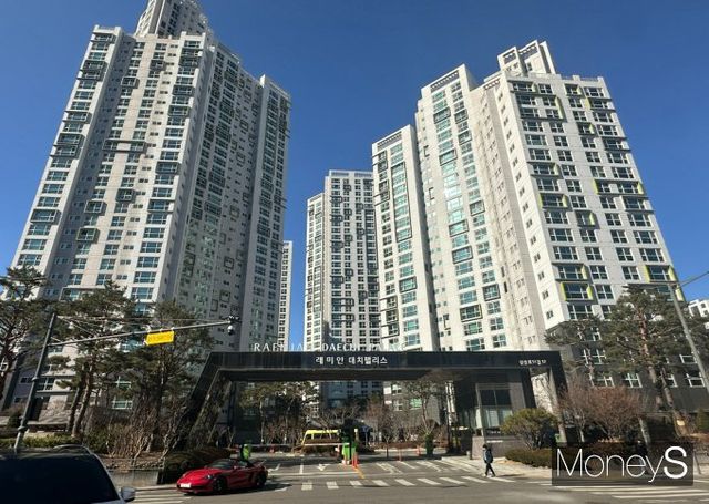 서울 강남구 대치동 래미안대치팰리스 아파트 모습. /사진=장동규 기자