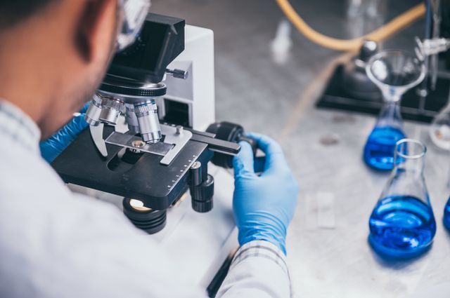 국내 바이오시밀러 투톱 기업인 삼성바이오에피스와 셀트리온이 최근 해외에서 연이은 품목허가를 받으며 글로벌 경쟁력을 과시했다. 사진은 기사 내용과 무관함. /사진=이미지투데이