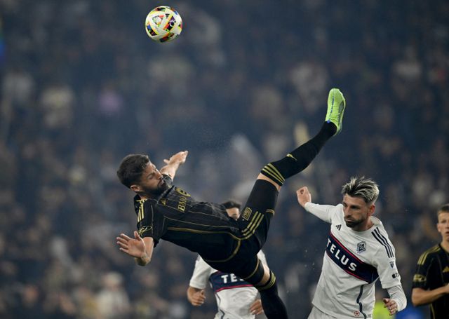 미국 무대에 진출한 올리비에 지루가 50억원 상당의 강도 피해를 입었다. 사진은 2024-25시즌 미국 LAFC에서 활약 중인 올리비에 지루의 모습. /사진=로이터