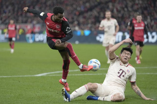 독일 분데스리가 바이에른 뮌헨의 수비수 김민재가 6개월 동안 부상을 참고 뛰다 결국 휴식을 요청했다./사진=뉴시스