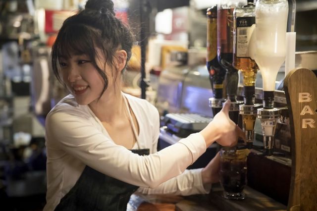 '쉬었음' 상태인 20대 인구는 단기 아르바이트, 일용직 등을 통해 경제 활동을 하고 있다. /사진=이미지투데이