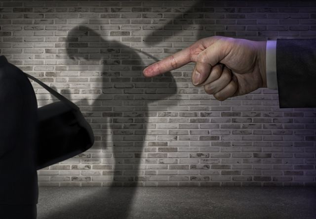 중국 한 회사 CEO가 독신과 이혼한 사원에게 결혼을 강요해 정부로부터 처분을 받았다. /사진=이미지투데이