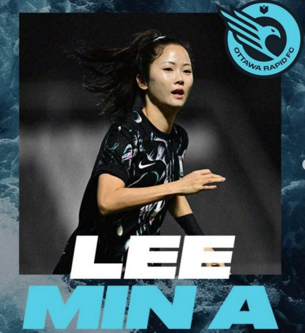 여자 축구대표팀 출신 이민아가 신생 리그인 캐나다 리그에 도전한다. 사진은 지난 24일(이하 현지시각) 캐나다 리그 오타와 래피드로 이적한 이민아의 모습. /사진=오타와 래피드 인스타그램 캡처