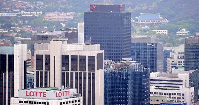 대기업 오너일가의 임원 승진 기간이 일반 직원보다 평균 18.1년 빠른 것으로 조사됐다. / 사진=뉴시스DB