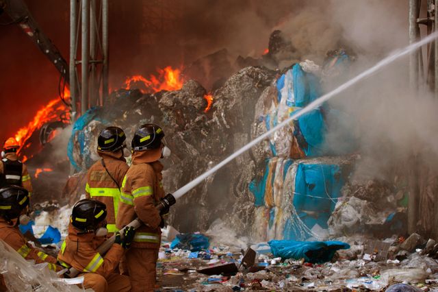경기 화성시 한 화장품 제조 공장에 불이 났다. 사진은 기사 내용과는 무관한 자료 사진. /사진=이미지투데이