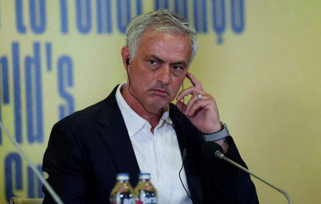 조제 무리뉴 감독이 인종차별발언을 해 징계를 받았다.사진은 2024-25시즌 페네르바체에서 활약한 조제 무리뉴 감독의 모습. /사진=로이터