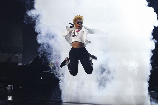 가수 자넬 모네가 그래미 어워드에서 퀸시 존스를 헌정하는 공연을 펼쳤다. /사진=로이터