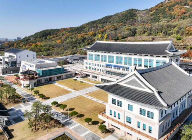 고교학점제 시행 앞두고 막바지 준비에 주력중인 경북교육청 전경./사진제공=경상북도교육청