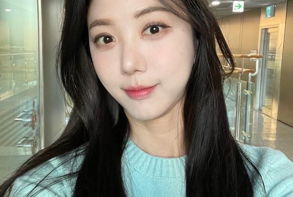 생전 오요안나가 고충을 토로하는 누리꾼을 위로해줬다는 사실이 뒤늦게 알려졌다. 사진은 오요안나의 모습. /사진=오요안나 인스타그램 캡처