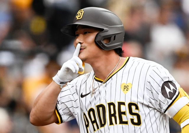 김하성이 샌디에이고 파드리스 구단과 팬들에게 감사한 마음을 담은 작별인사를 건넸다. 사진은 2024시즌 샌디에이고 파드리스에서 활약한 김하성의 모습. /사진=로이터