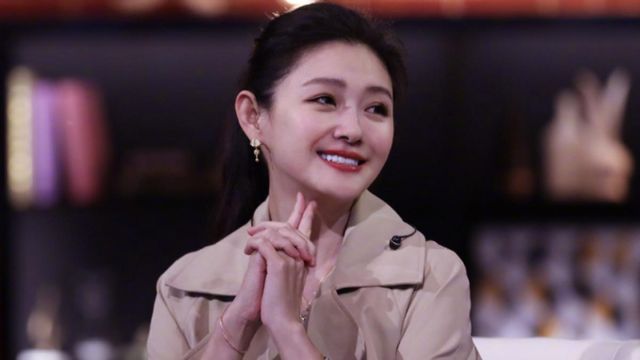 일본 여행 중 숨진 대만 스타 서희원의 유골이 본국으로 이송된 가운데, 유족들이 이를 납골당이 아닌 자택에 안치하기로 했다. /사진=서희원 웨이보 캡처