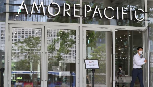지난해 아모레피시픽 영업이익이 2205원을 기록하며 전년 대비 103.8% 증가했다. 사진은 서울 용산구 아모레퍼시픽 본사. /사진=뉴스1