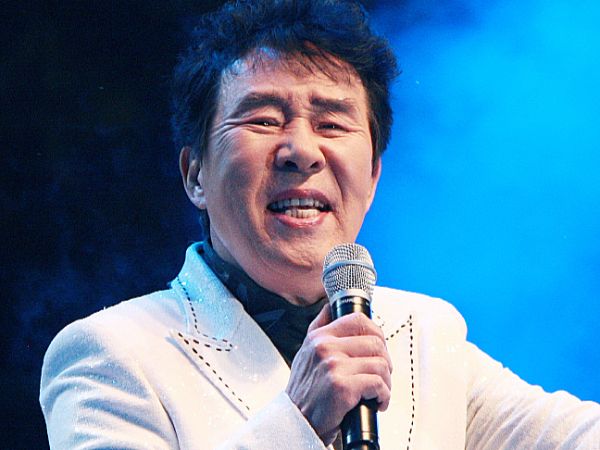 '국민 트로트 가수' 송대관의 굴곡진 인생사가 조명되고 있다. /사진=뉴시스