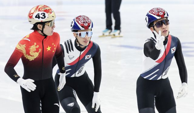 하얼빈 동계아시안게임 500m 결승에서 박지원, 정성우 선수가 값진 은메달과 동메달을 획득했다. /사진=뉴스1