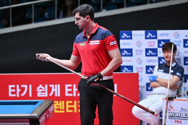 랭킹 1위 다비드 마르티네스 등 개인전 우승자들이 PBA월드챔피언십 32강을 넘지 못했다. 사진은 지난 12일 제주 제주시 한라체육관에서 열린 'SK렌터카 제주특별자치도 PBA-LPBA 월드챔피언십 2025' PBA 조별리그 최종전에서 탈락한 다비드 마르티네스의 모습. /사진=프로당구협회(PBA) 제공