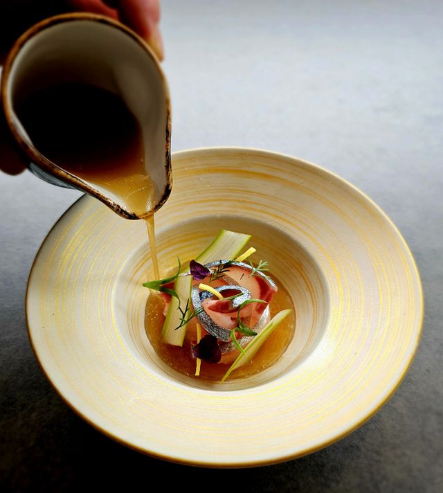 이스트는 올해 미쉐린가이드 서울에서 새롭게 1스타 레스토랑으로 등재됐다. /사진=미쉐린가이드