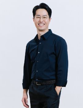 네이버가 신임 CFO로 김희철 CV 센터장을 내정했다. /사진= 네이버