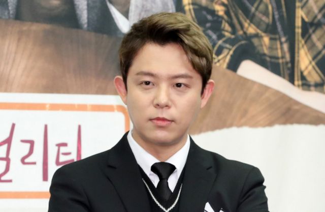 가수 토니안이 16년 동거인 김재덕과 헤어진 이유를 공개했다.&nbsp;사진은 지난 2019년 서울 마포구 스탠포드호텔에서 열린 tvN 예능프로그램 '문제적 보스' 제작발표회에 참석한 그룹 젝스키스 멤버 토니안./사진=머니투데이