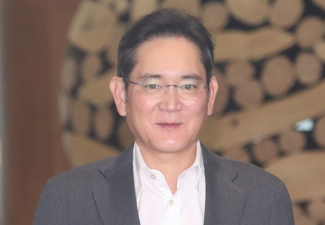 이재용 삼성전자 회장이 임원들에게 사즉생의 각오를 주문했다. / 사진=뉴스1 임세영 기자 