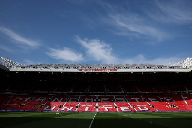 맨체스터 유나이티드가 티켓 값 인상을 두고 팬들과 대립하고 있다. 사진은 맨체스터 유나이티드의 홈 구장 올드드래포드의 모습. /사진=로이터