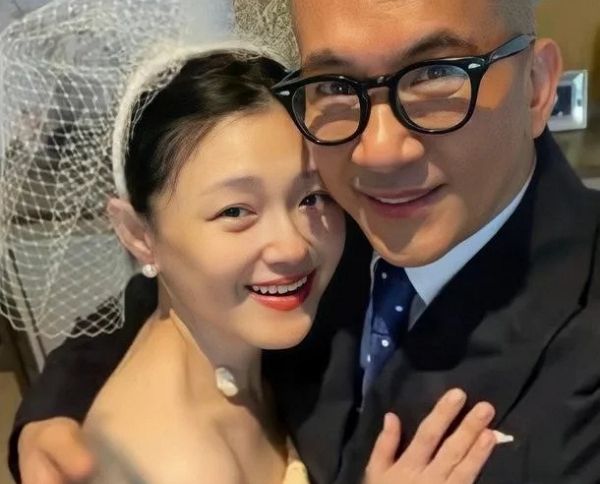 구준엽이 세상을 떠난 아내 고 서희원의 동상을 직접 제작한다. 사진은 고 서희원(왼쪽)과 구준엽의 모습. /사진=서희원 인스타그램 캡처