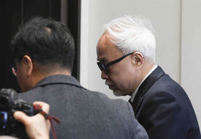 최주선 삼성SDI 대표이사 사장이 19일 오전 서울 강남구 엘리에나 호텔에서 열린 삼성SDI 주주총회장으로 들어가고 있다. / 사진=뉴시스 김근수 기자 